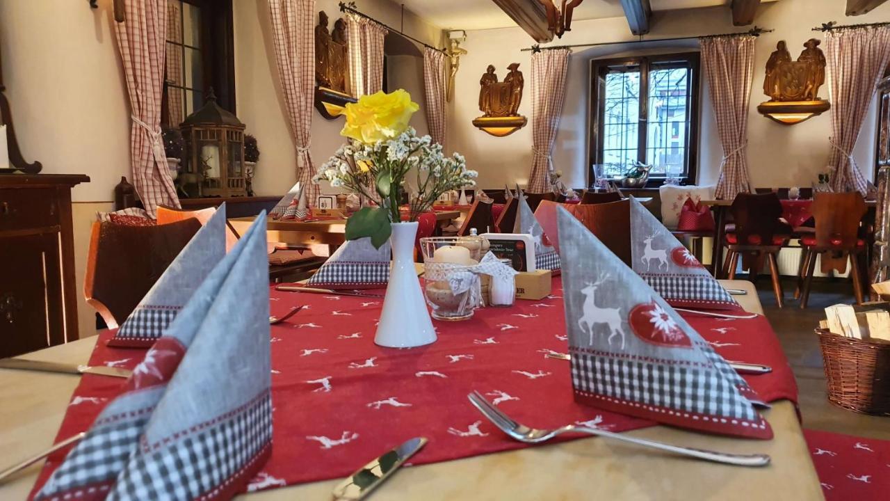 Hotel Wirtshaus Zum Baumbach à Aschau im Chiemgau Extérieur photo
